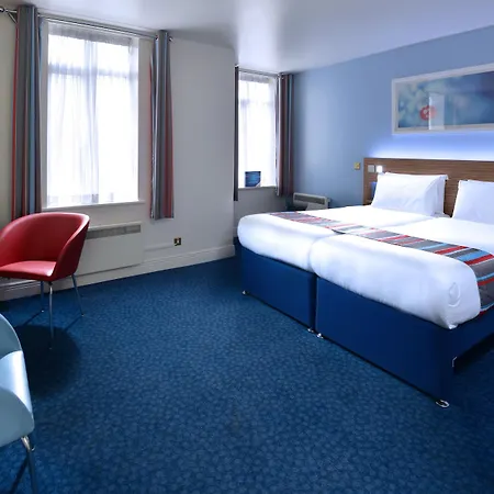 Travelodge Rathmines מלון