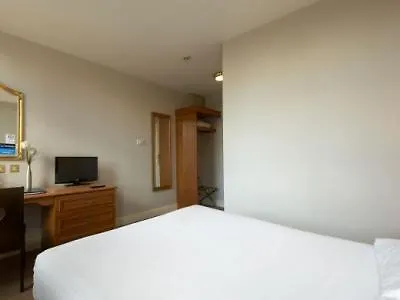 מלון Travelodge Rathmines 3*