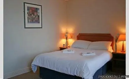 Travelodge Rathmines 3* דבלין