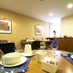 Travelodge Rathmines Hotel 3*