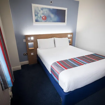 호텔 Travelodge Rathmines