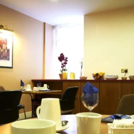 호텔 Travelodge Rathmines