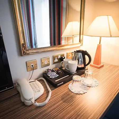 Travelodge Rathmines מלון 3*