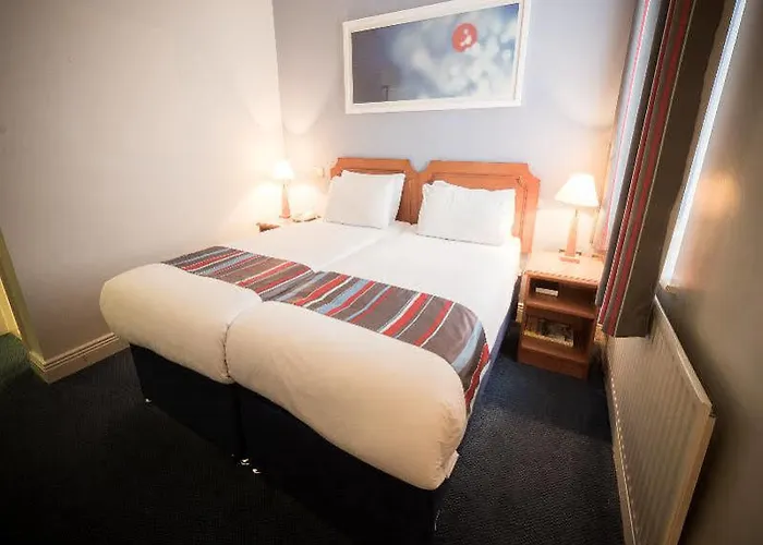 Hotel Travelodge Rathmines 3*