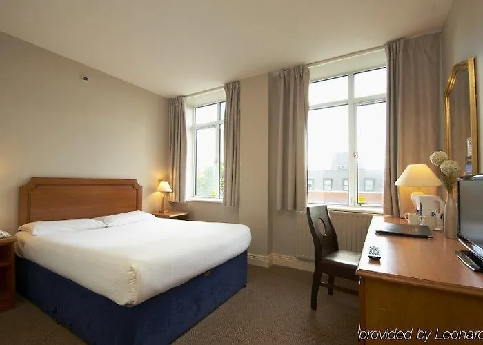 Travelodge Rathmines 3*